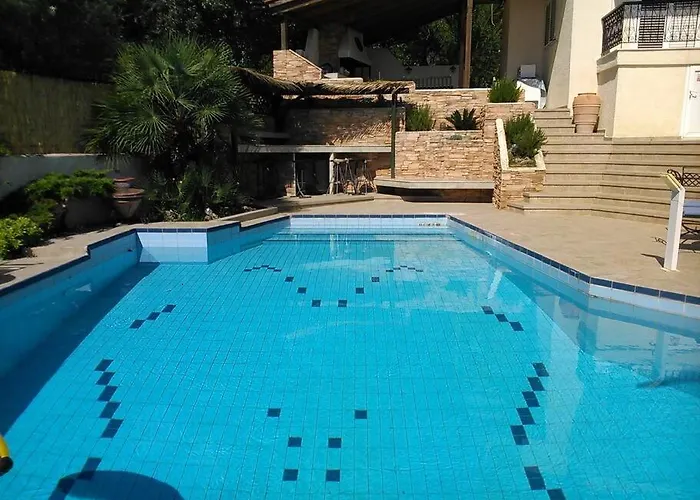 Pool Sea View Close To The Hébergement de vacances *
